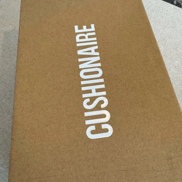 Cushionaire Hana Cork Footbed Clog Wools, Black, Sz 8.5, NWB - Picture 10 of 10